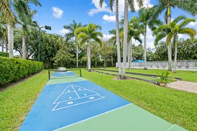 12838 Hampton Lakes Circle, Boynton Beach, FL 33436 - Photo 27