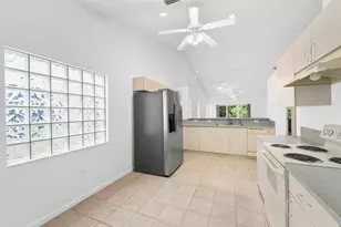 12838 Hampton Lakes Cir, Boynton Beach, FL 33436 - Photo 7