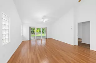 12838 Hampton Lakes Cir, Boynton Beach, FL 33436 - Photo 11