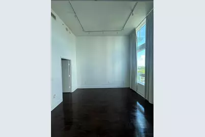 1900 N Bayshore Drive #912, Miami, FL 33132 - Photo 5