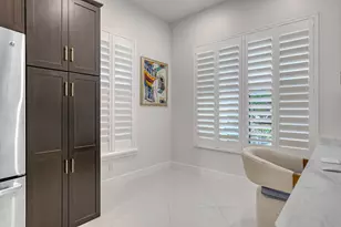 5065 Grandiflora Rd, Palm Beach Gardens, FL 33418 - Photo 11