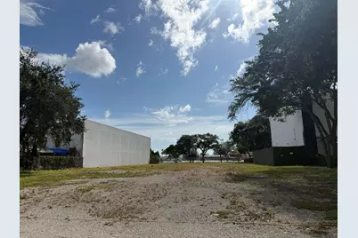 3500 N 28th Terrace, Hollywood, FL 33020 - Photo 1