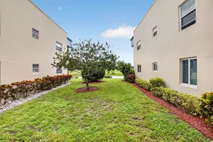 204 Burgundy E, Delray Beach, FL 33484 - Photo 29