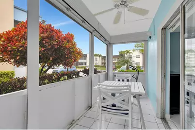 204 Burgundy E, Delray Beach, FL 33484 - Photo 23
