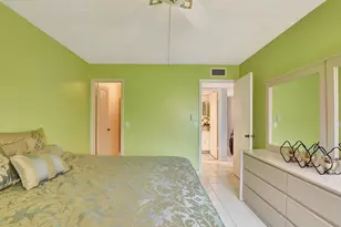 204 Burgundy E, Delray Beach, FL 33484 - Photo 13