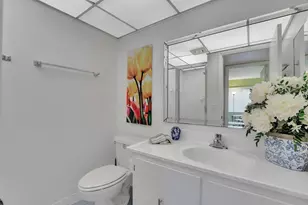 204 Burgundy E, Delray Beach, FL 33484 - Photo 15
