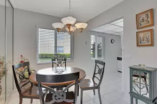 204 Burgundy E, Delray Beach, FL 33484 - Photo 9