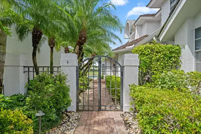 2467 Muir Circle, Wellington, FL 33414 - Photo 3