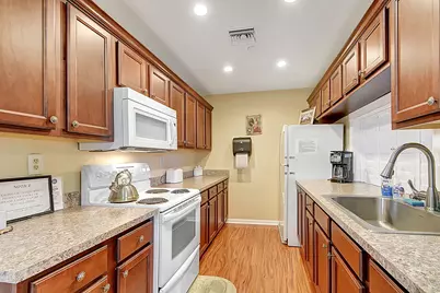 400 SW 8th Place, Boynton Beach, FL 33426 - Photo 81