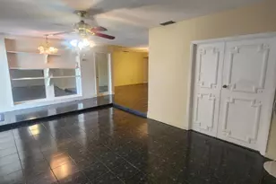 225 S Sequoia Dr, West Palm Beach, FL 33409 - Photo 5