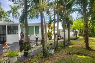 225 S Sequoia Dr, West Palm Beach, FL 33409 - Photo 15