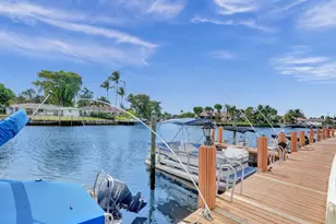 160 Cypress Club Dr, Pompano Beach, FL 33060 - Photo 1