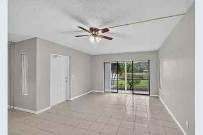 1002 Green Pine Boulevard #C1, West Palm Beach, FL 33409 - Photo 7