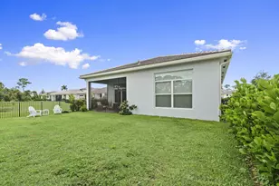 6941 SE Haven Ln, Stuart, FL 34997 - Photo 35