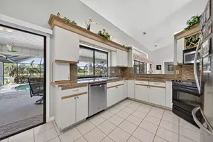 4842 SW Bimini Cir N, Palm City, FL 34990 - Photo 11