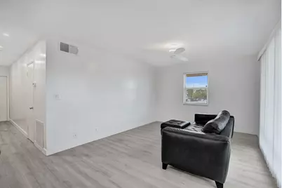 2862 NE 32nd Street #13, Fort Lauderdale, FL 33306 - Photo 9