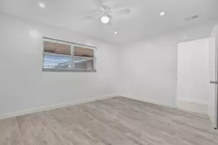 2862 NE 32nd St, Fort Lauderdale, FL 33306 - Photo 17