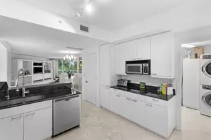 550 SE Mizner Blvd, Boca Raton, FL 33432 - Photo 15