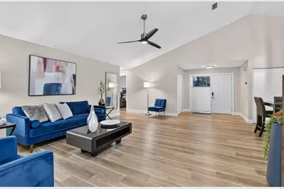 2834 Deer Creek Kelly Brooke Lane, Deerfield Beach, FL 33442 - Photo 5