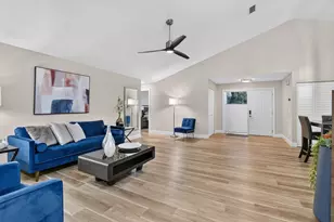 2834 Deer Creek Kelly Brooke Ln, Deerfield Beach, FL 33442 - Photo 5