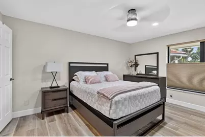 2834 Deer Creek Kelly Brooke Lane, Deerfield Beach, FL 33442 - Photo 25