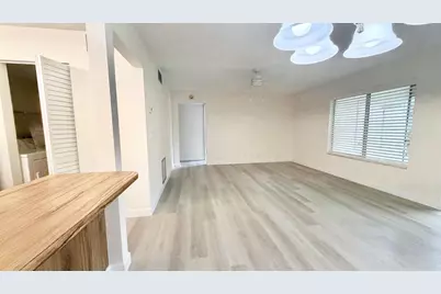 4877 Sable Pine Circle #D2, West Palm Beach, FL 33417 - Photo 3