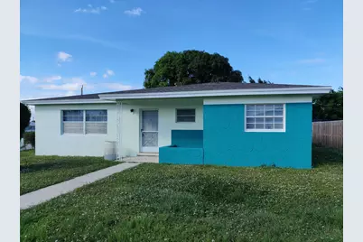 1496 W 32nd Street, West Palm Beach, FL 33404 - Photo 1