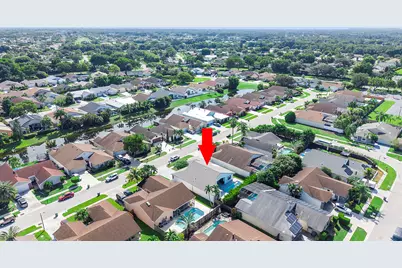 21035 Rustlewood Avenue, Boca Raton, FL 33428 - Photo 9