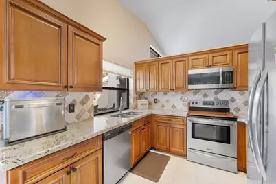 21035 Rustlewood Avenue, Boca Raton, FL 33428 - Photo 29
