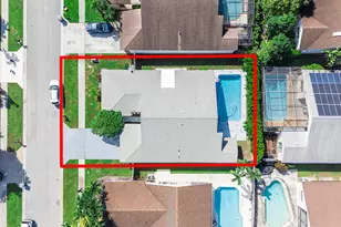 21035 Rustlewood Ave, Boca Raton, FL 33428 - Photo 3