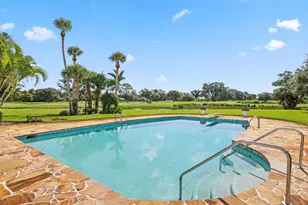 8 Country Rd W, Boynton Beach, FL 33436 - Photo 17