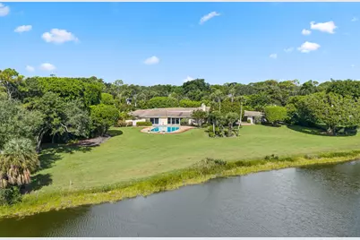 8 Country Road W, Boynton Beach, FL 33436 - Photo 25