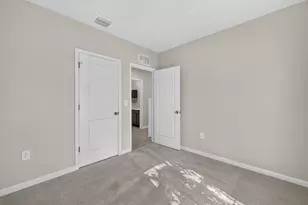 501 Cherimoya St, Fort Pierce, FL 34981 - Photo 27