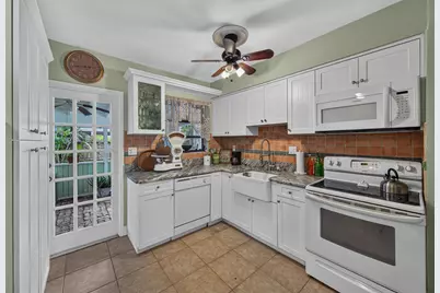 1712 NE 16th Avenue, Fort Lauderdale, FL 33305 - Photo 13
