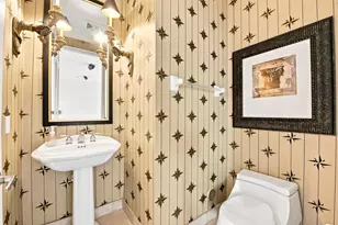 857 SW 11th Ct, Fort Lauderdale, FL 33315 - Photo 9