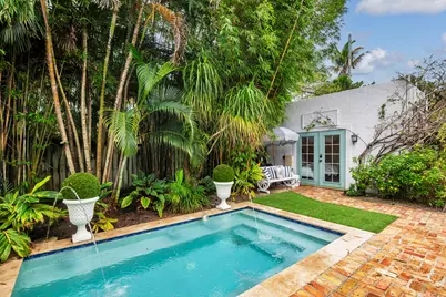332 Pilgrim Road, West Palm Beach, FL 33405 - Photo 3
