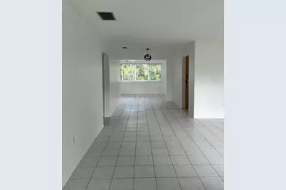 8361 NW 24th Place, Sunrise, FL 33322 - Photo 3