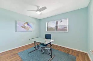 2901 E Sunrise Lakes Dr E, Sunrise, FL 33322 - Photo 9