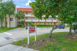 2901 E Sunrise Lakes Dr E, Sunrise, FL 33322 - Photo 15