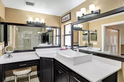 9255 Sun Pointe Drive, Boynton Beach, FL 33437 - Photo 19