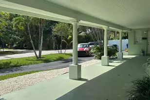 425 SW 18th Ave, Fort Lauderdale, FL 33312 - Photo 3