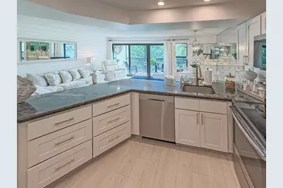 1605 S US Highway 1 #V2-203, Jupiter, FL 33477 - Photo 11