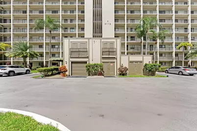 2112 S Cypress Bend Drive #607, Pompano Beach, FL 33069 - Photo 3