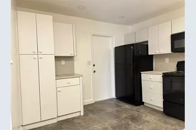 1905 SW 86th Avenue, North Lauderdale, FL 33068 - Photo 5