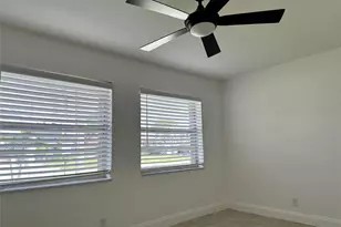 1905 SW 86th Ave, North Lauderdale, FL 33068 - Photo 11