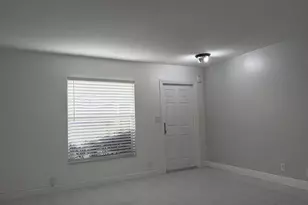 1905 SW 86th Ave, North Lauderdale, FL 33068 - Photo 3