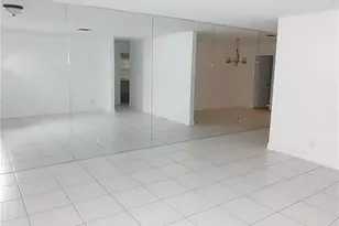 1905 SW 86th Ave, North Lauderdale, FL 33068 - Photo 3
