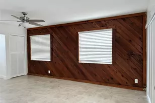 1905 SW 86th Ave, North Lauderdale, FL 33068 - Photo 9