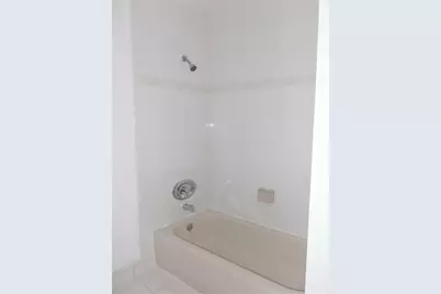 1905 SW 86th Avenue, North Lauderdale, FL 33068 - Photo 13