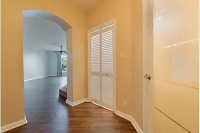 2146 Oakmont Drive, Riviera Beach, FL 33404 - Photo 3
